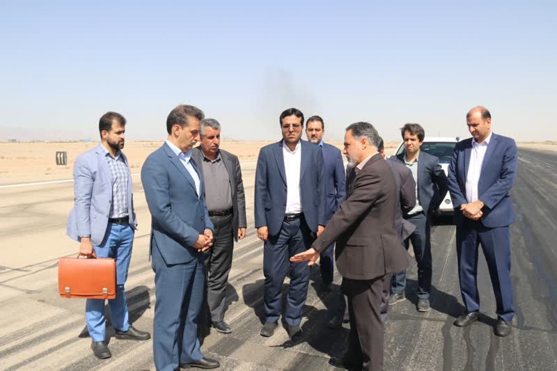معاون عمرانی استاندار یزد از فرودگاه بین‌المللی شهید آیت‌الله صدوقی بازدید کرد