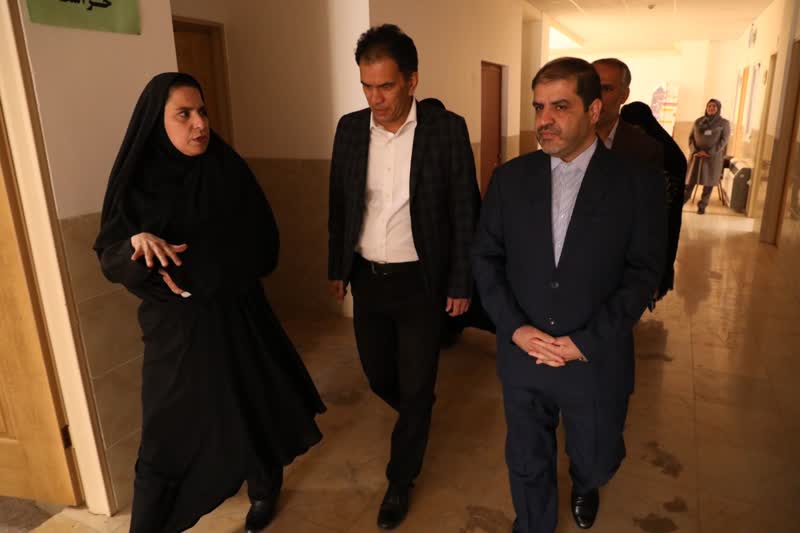 آموزش توام با علم، مهارت و هنر به بانوان، اثرگذاری اجتماعی و اقتصادی بیشتری دارد
