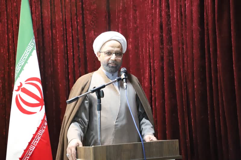 پایبندی به قانون شرط اول خدمت است/ حق الناس قابل تعارف نیست