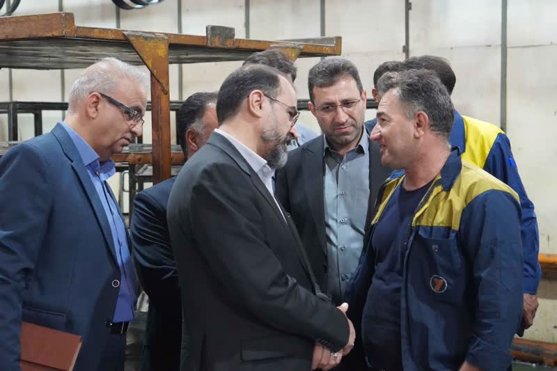 پایداری تولید و امنیت شغلی اولویت ماست