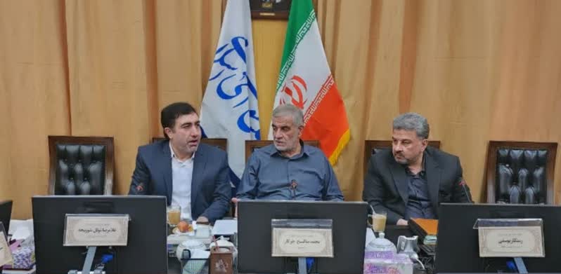 نماینده مردم یزد در مجلس: خاموشی‌های بدون برنامه‌ مشکلات و خسارات متعددی برای کسب‌وکارهای مردم استان یزد به وجود آورده است/ پیگیری علت خاموشی‌های اخیر استان یزد در نشست با مدیرعامل توانیر