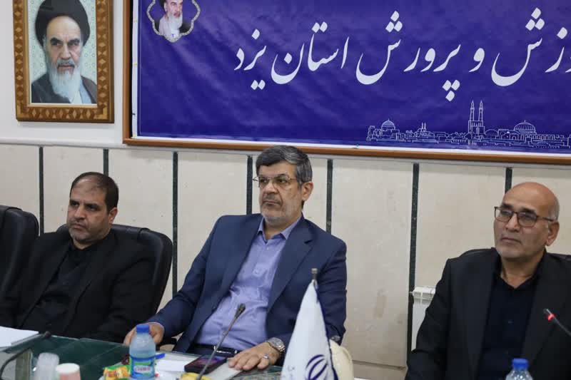 خانواده‌ها برای انتخاب رشته دانش آموزان به کارشناسان معتبر مراجعه کنند