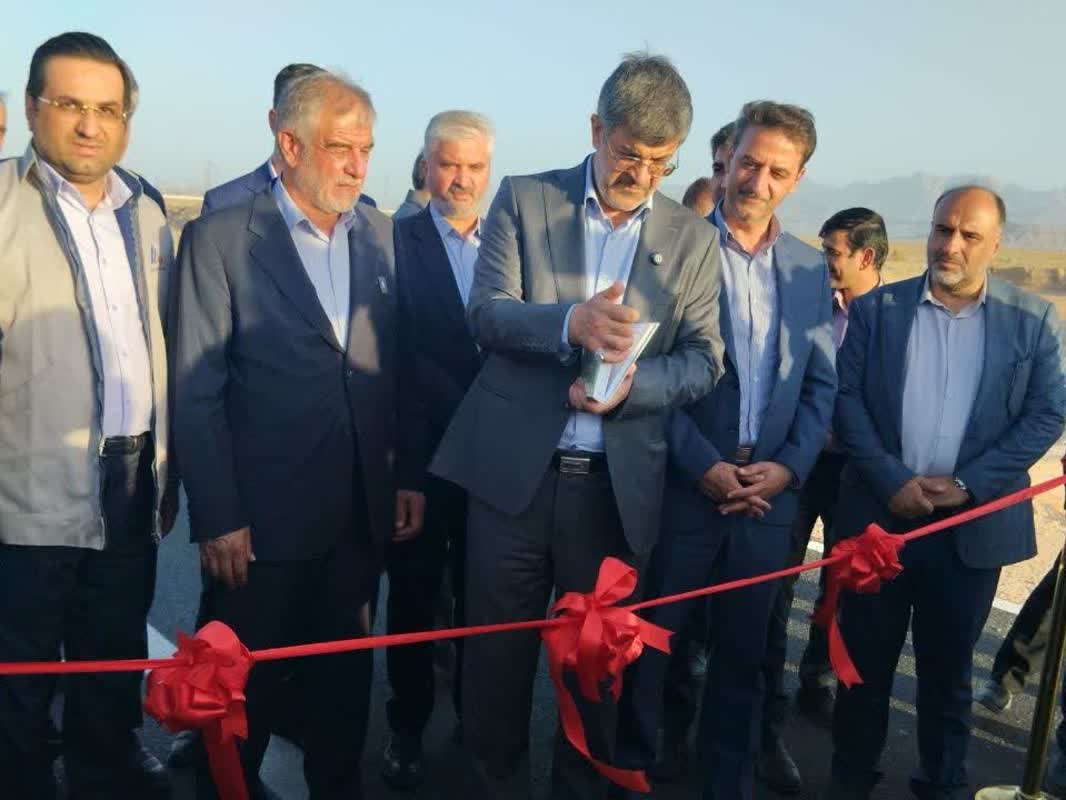 هم‌زمان با هفته دولت / بهره‌برداری از باند دوم جاده فولاد آلیاژی به طول ۱۰ کیلومتر با حضور استاندار یزد