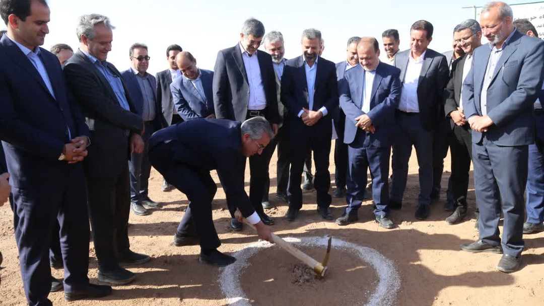 آغاز عملیات ساخت نیروگاه خورشیدی ۱۰ مگاواتی در اشکذر/جایگاه ویژه یزد در توسعه انرژی‌های تجدیدپذیر