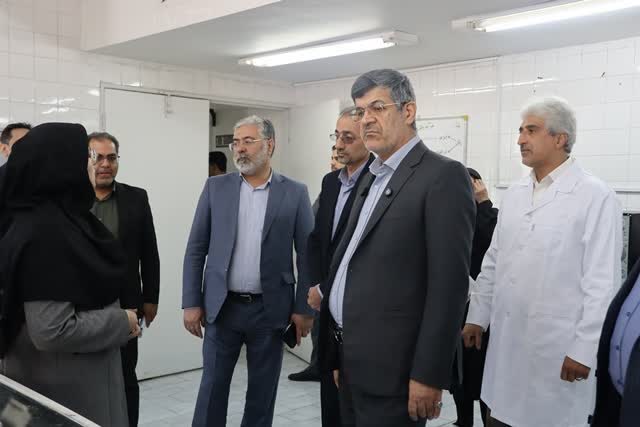 استاندار یزد:سلامت و محیط زیست مردم در اولویت تصمیم‌گیری‌های استان یزد است