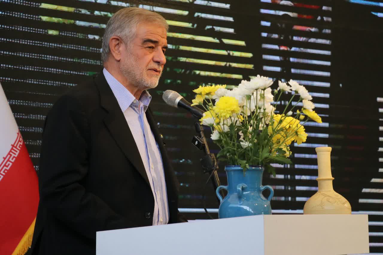 هشدار حیاتی جوکار در حضور مدیرعامل آبفای کشور:فرونشست زمین و شکستگی‌های بافت تاریخی یزد، نتیجه نبودمنابع آب پایدار است، تابستان آینده را این‌گونه دوام نمی‌آوریم