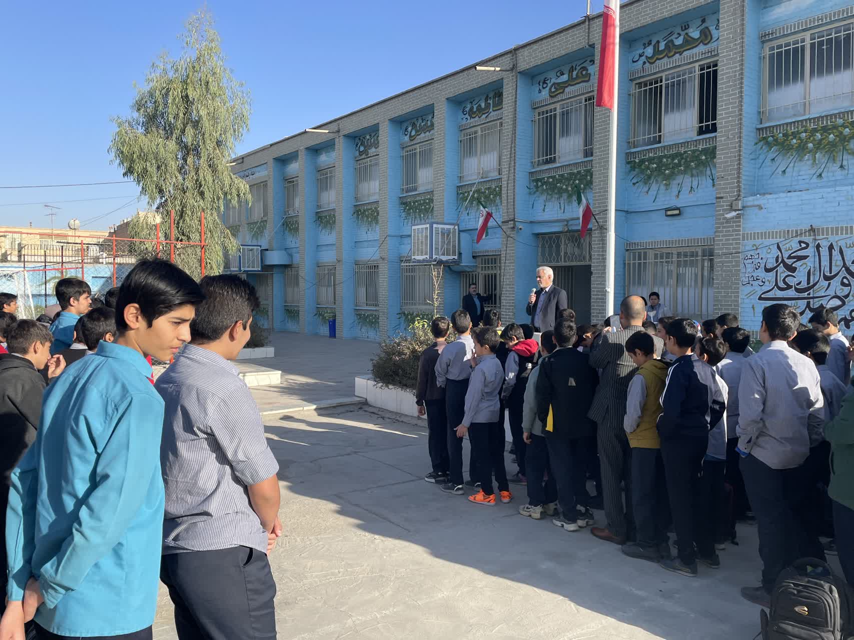 گفت‌وگوی صمیمی با نسل آینده درباره امنیت و هوشمندی دفاعی/ آگاهی، مؤثرترین سلاح در پدافند غیرعامل است