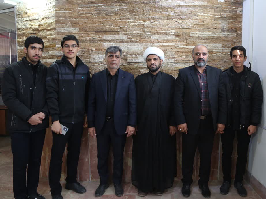 دانش‌آموزان یزدی، پیشگام در رهایی