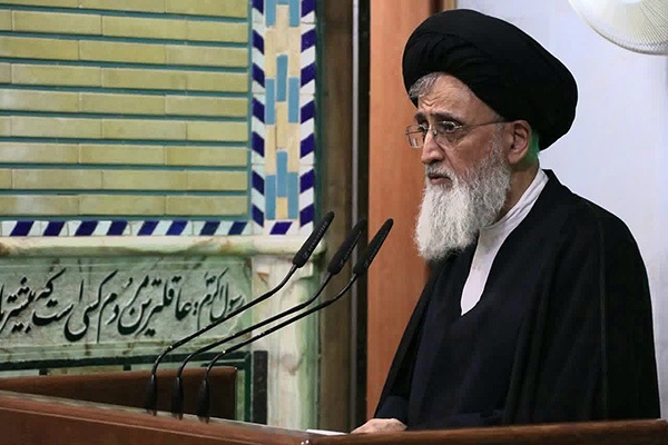 سیره حضرت زهرا(س) باید الگوی عملی خانواده‌ها و بانوان جامعه باشد/دشمنان در پی تجزیه کشورهای اسلامی و غارت منابع ملت‌ها هستند