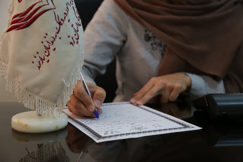 نذر مادرِ یزدی برای شفای فرزند بیمار در پویش مهر فاطمی