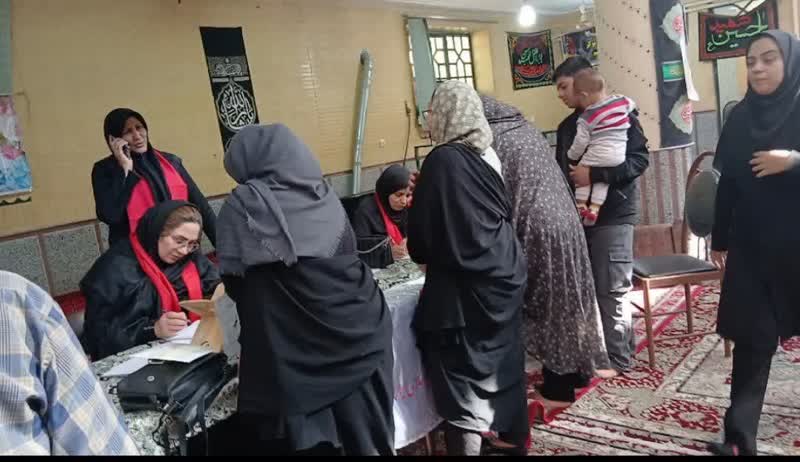 کاروان سلامت هلال‌احمر اشکذر در حسن‌آباد به ۱۲۰ نفر خدمات درمانی ارائه داد