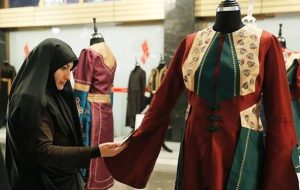 رسیدن به جایگاه واقعی صنعت پوشاک ایرانی _اسلامی  اهداف جشنواره نارین دخت/پوشش مناسب بخش مهمی از میراث فرهنگی اسلامی است